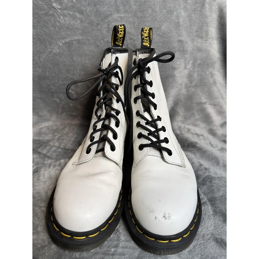 Dr. Martens Boots Womens Size 8 White 1460 Leather Ankle Combat Lace Up Docs - Picture 4 of 15